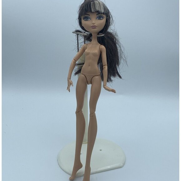 Ever After High Cerise Hood 1st Chapter Doll Core Royals Rebels Mattel Nude - Picture 1 of 7